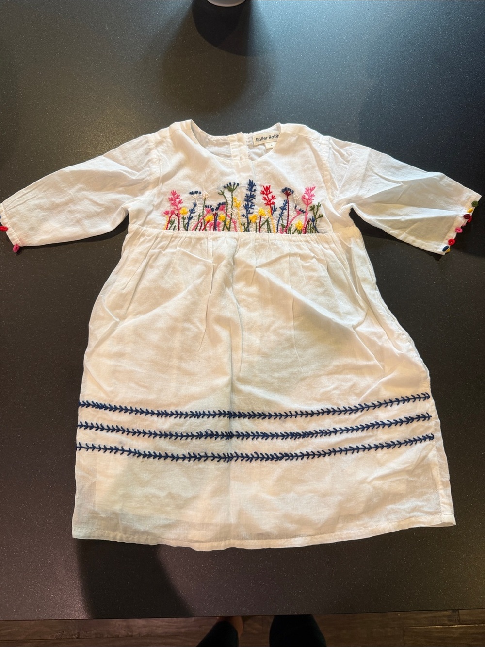 Roller Rabbit White Cotton Dress with Multicolor Floral Embroidery size 4